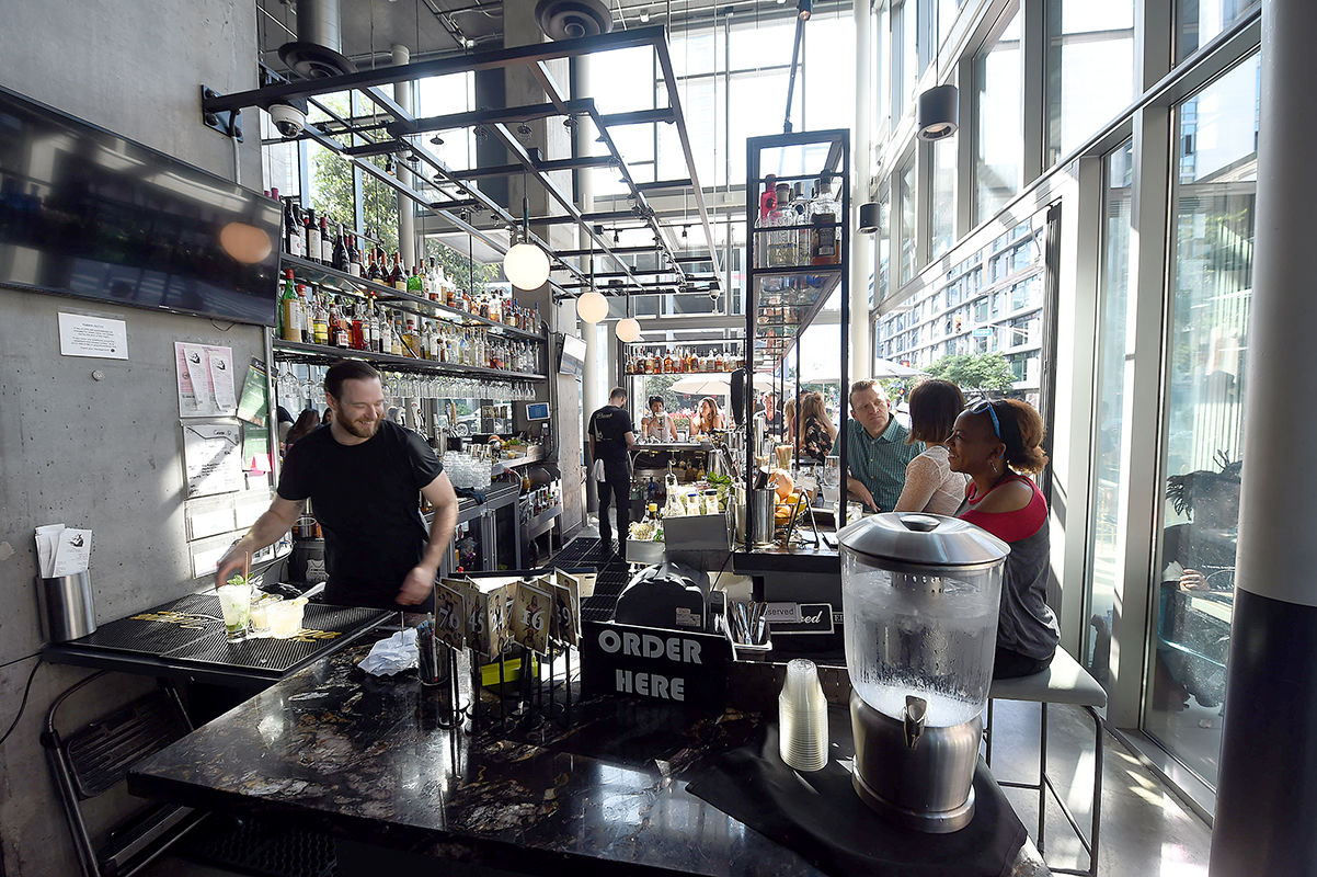 Best Bar Happy Hour: Prank Bar